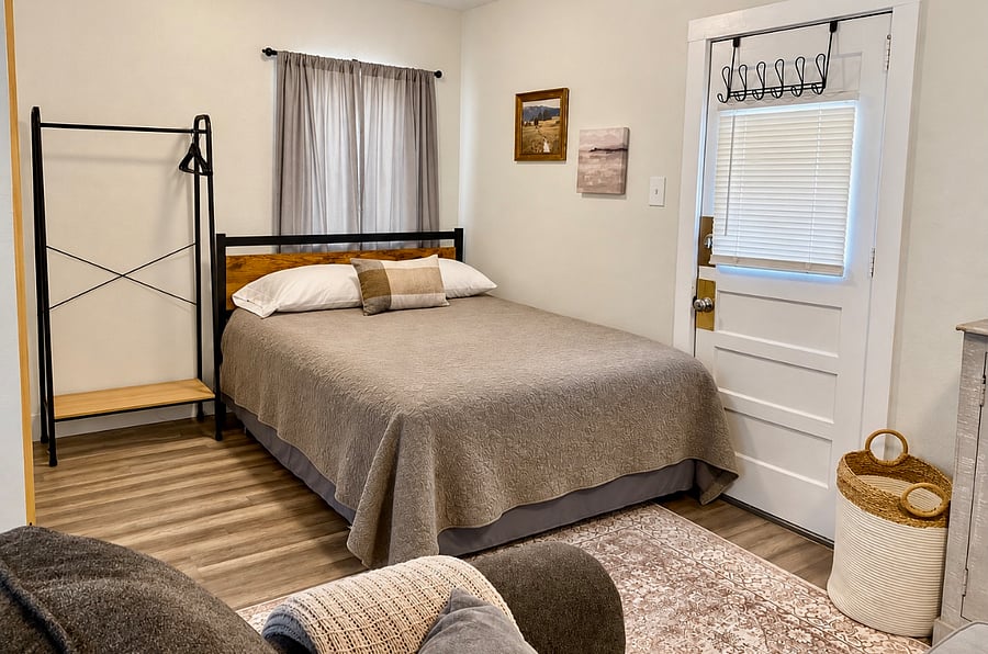 Furnished Finder property 735549_2 photo 7
