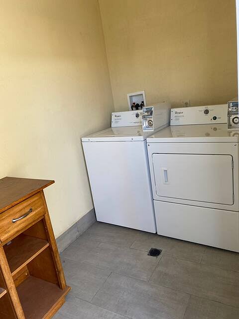 Laundry on site