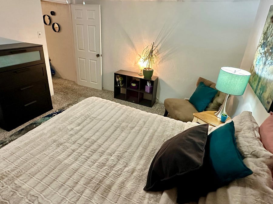 Furnished Finder property 735603_1 photo 3
