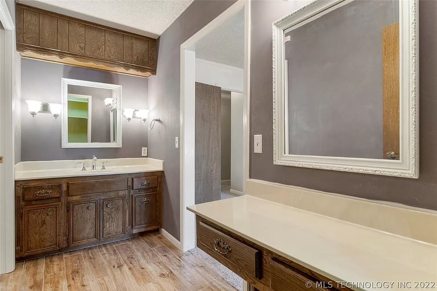 Furnished Finder property 735615_1 photo 40