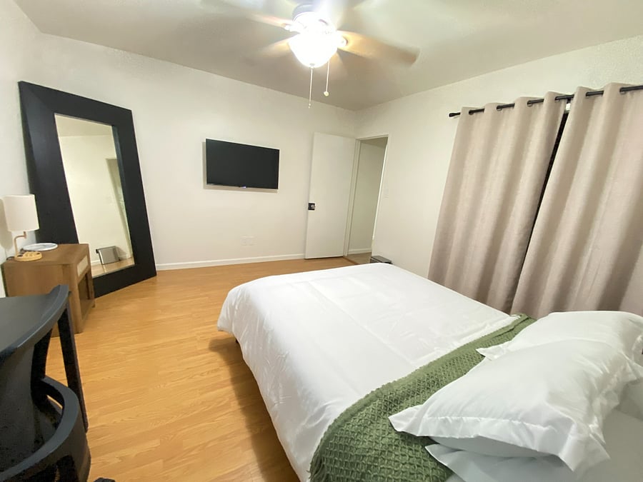 Furnished Finder property 735663_1 photo 9