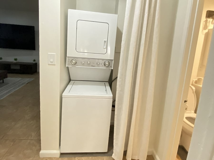 Furnished Finder property 735663_1 photo 17