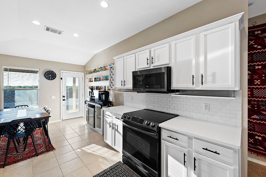 Furnished Finder property 735675_1 photo 3