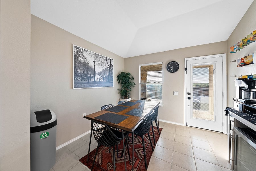 Furnished Finder property 735675_1 photo 4