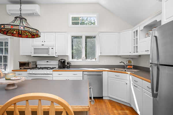 Furnished Finder property 735688_1 photo 12