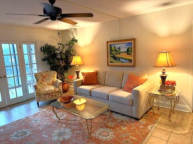 Furnished Finder property 735698_1 photo 3