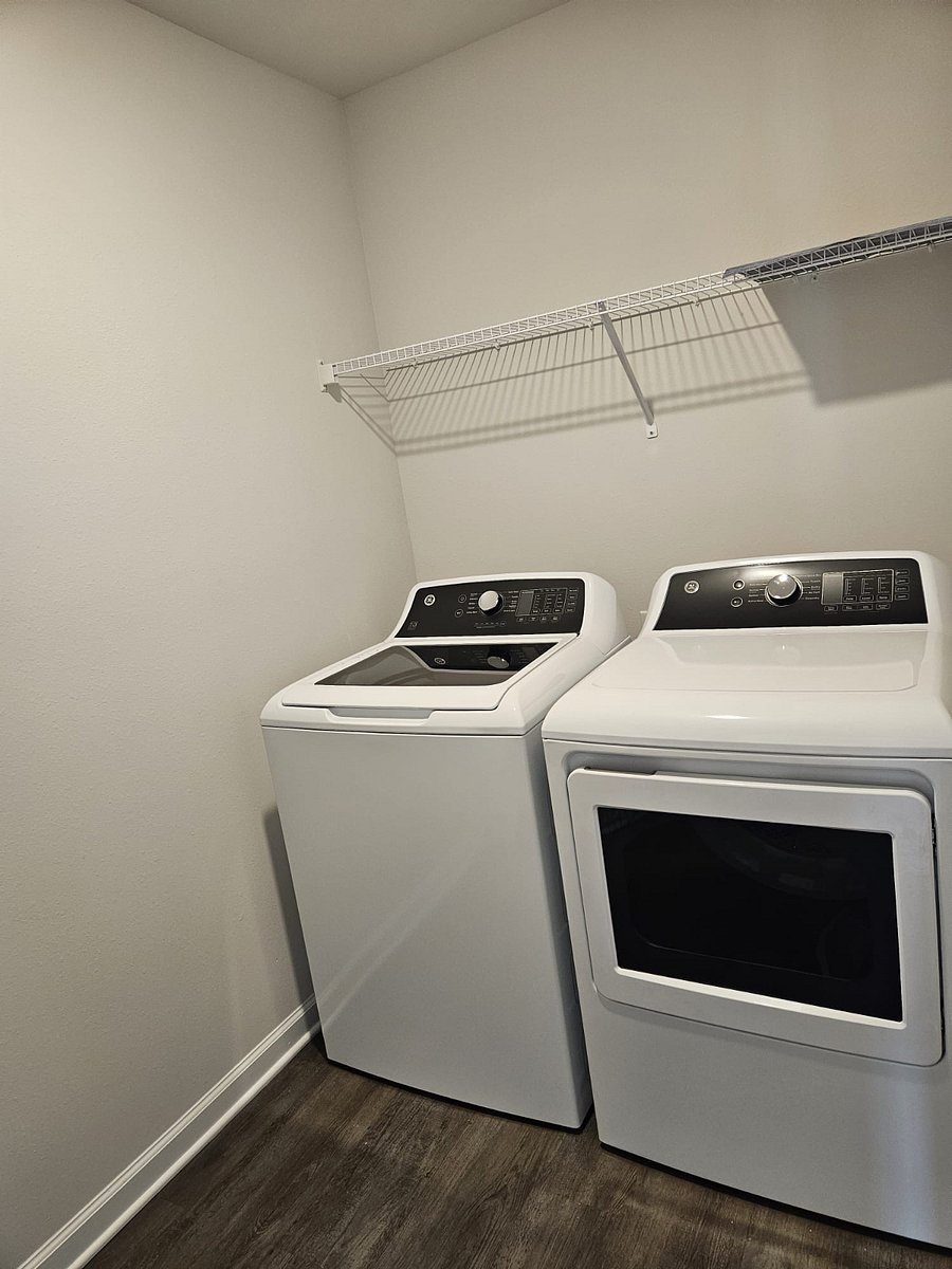 Furnished Finder property 735699_1 photo 9
