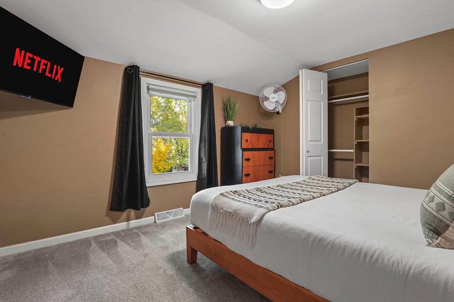 Furnished Finder property 735703_1 photo 13