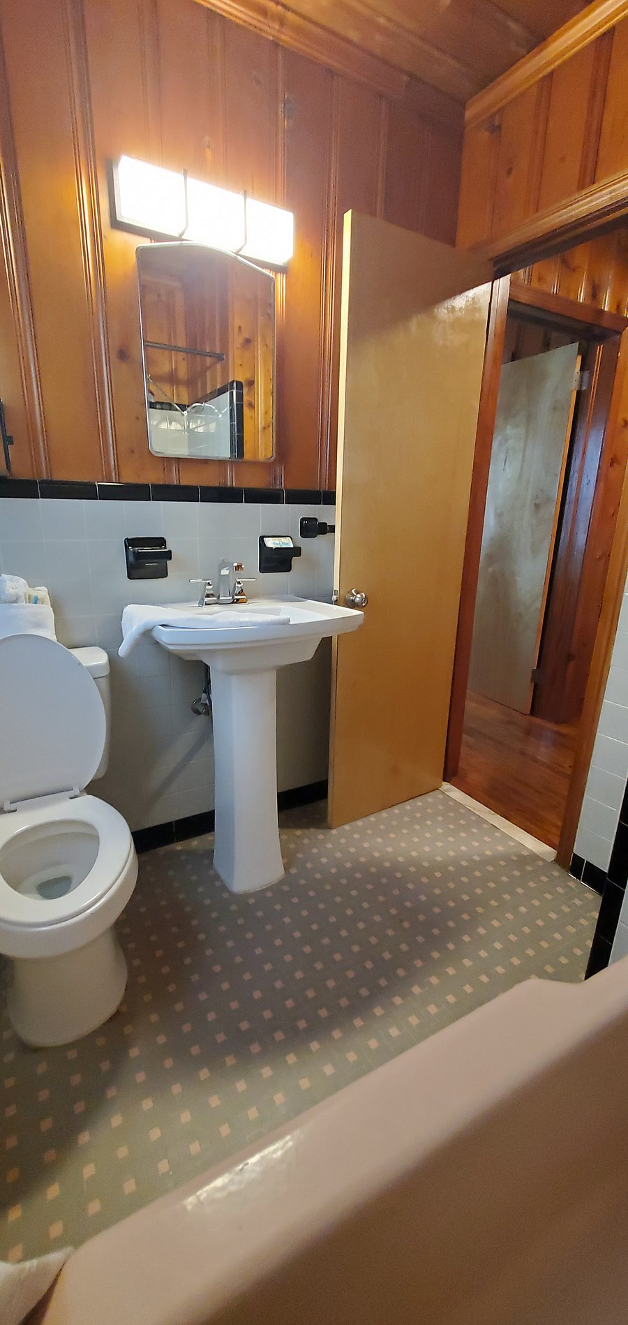 Furnished Finder property 735745_1 photo 1