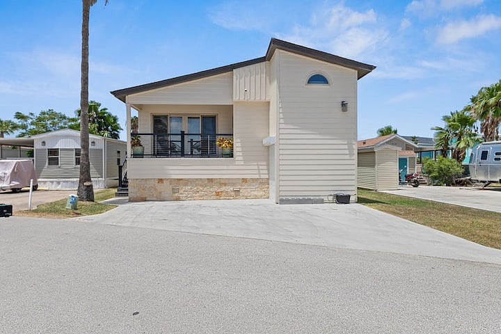 Furnished Finder property 735770_1 photo 9