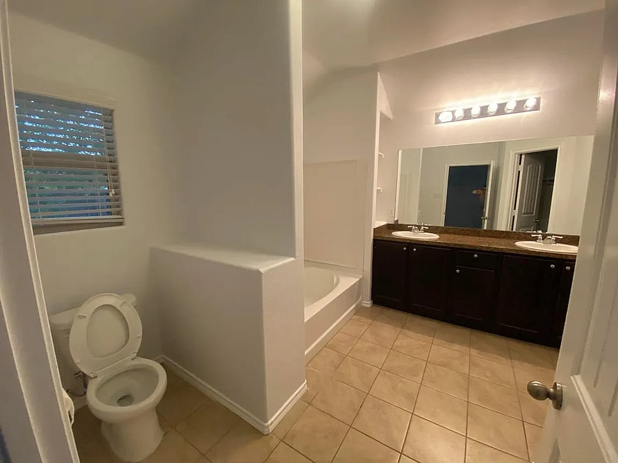 Furnished Finder property 735778_1 photo 9