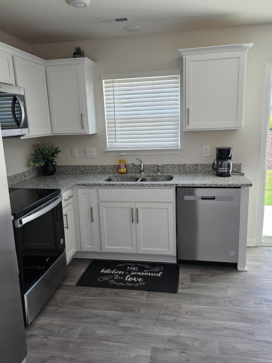 Furnished Finder property 735790_1 photo 9