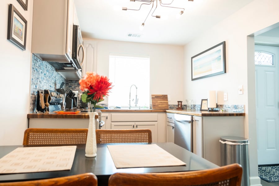 Furnished Finder property 735794_1 photo 11
