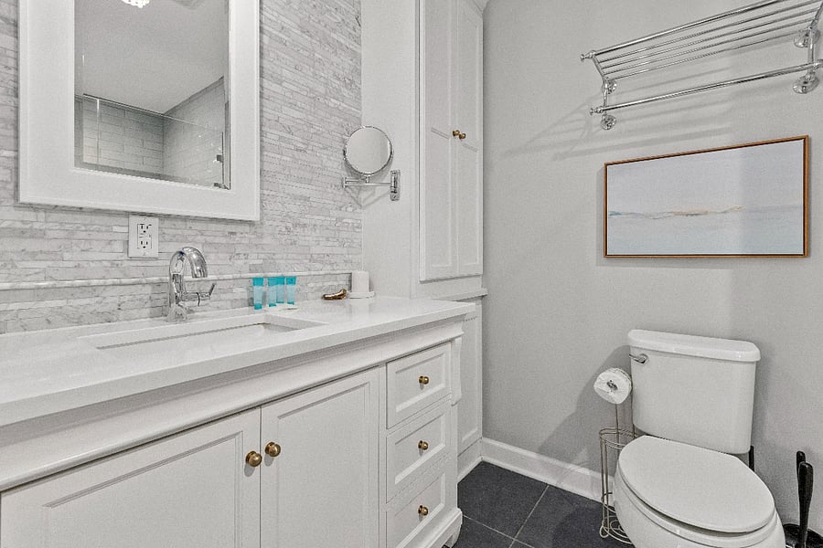 Primary Suite Bathroom