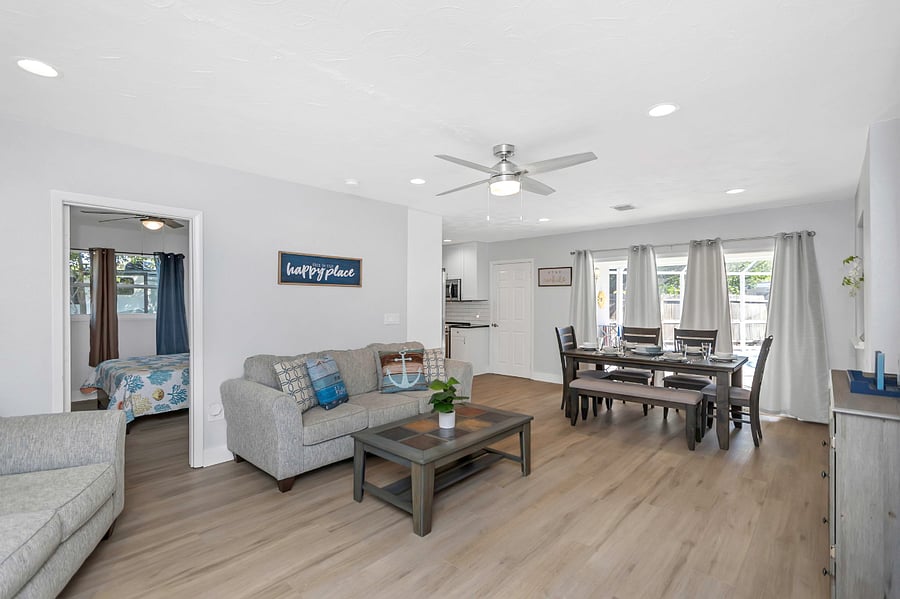 Furnished Finder property 735809_1 photo 24