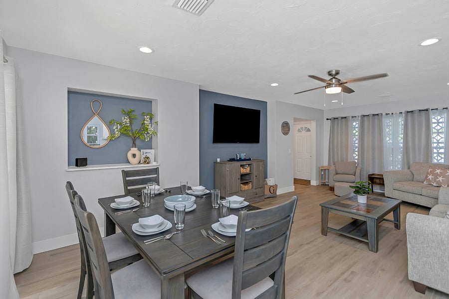 Furnished Finder property 735809_1 photo 26