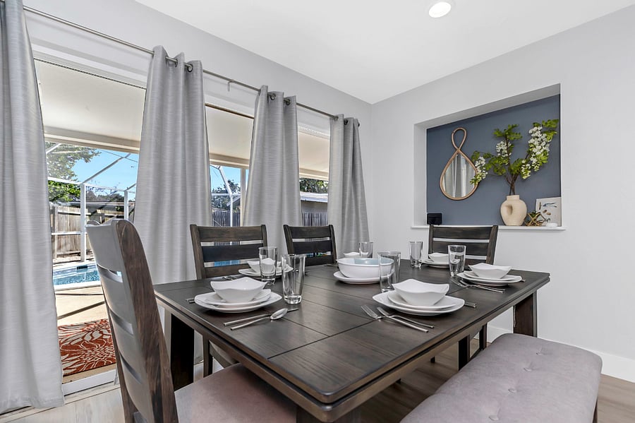 Furnished Finder property 735809_1 photo 30