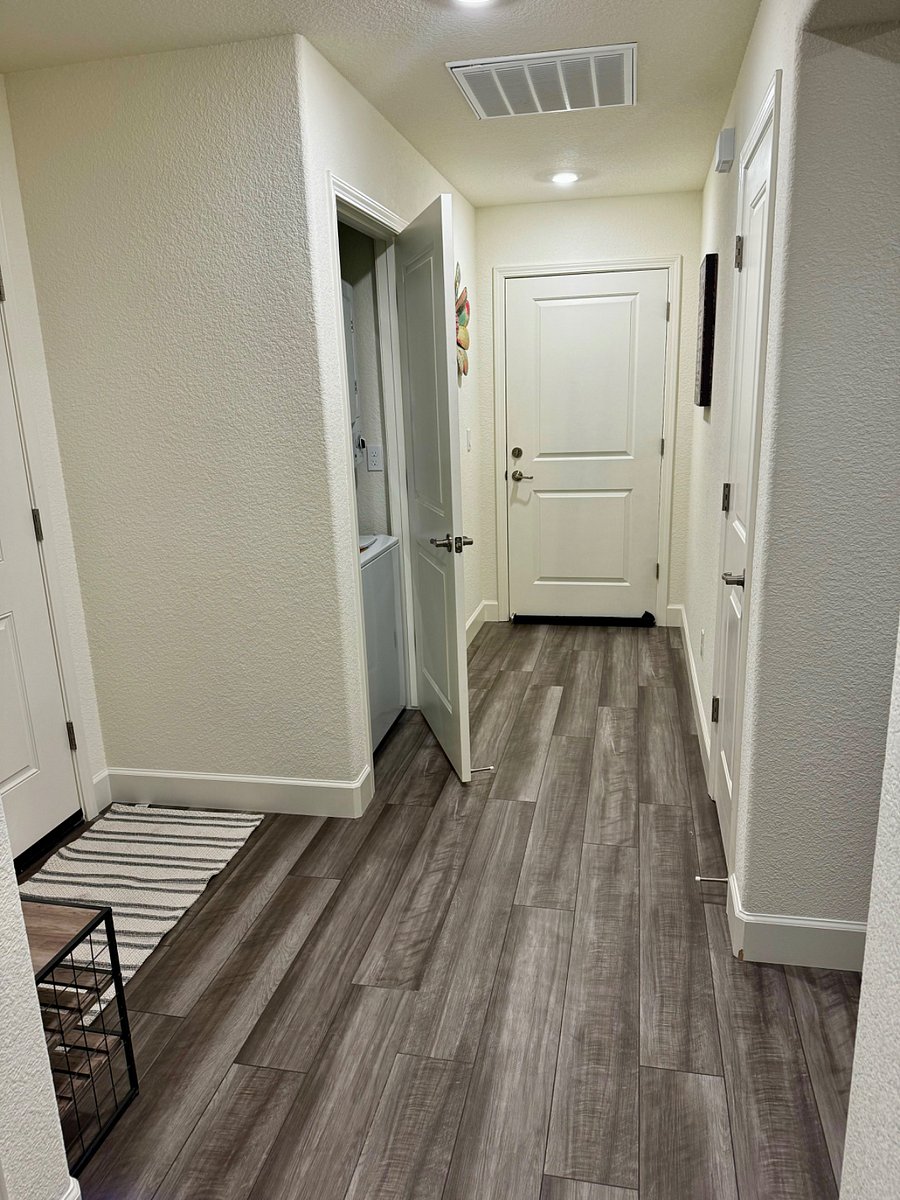 Furnished Finder property 735820_1 photo 11