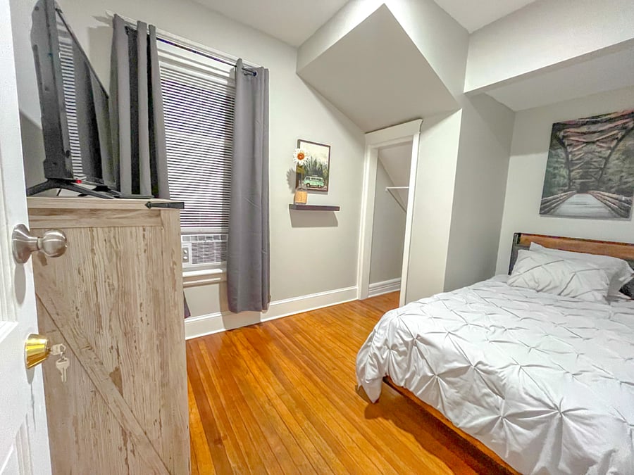 Furnished Finder property 735849_1 photo 5