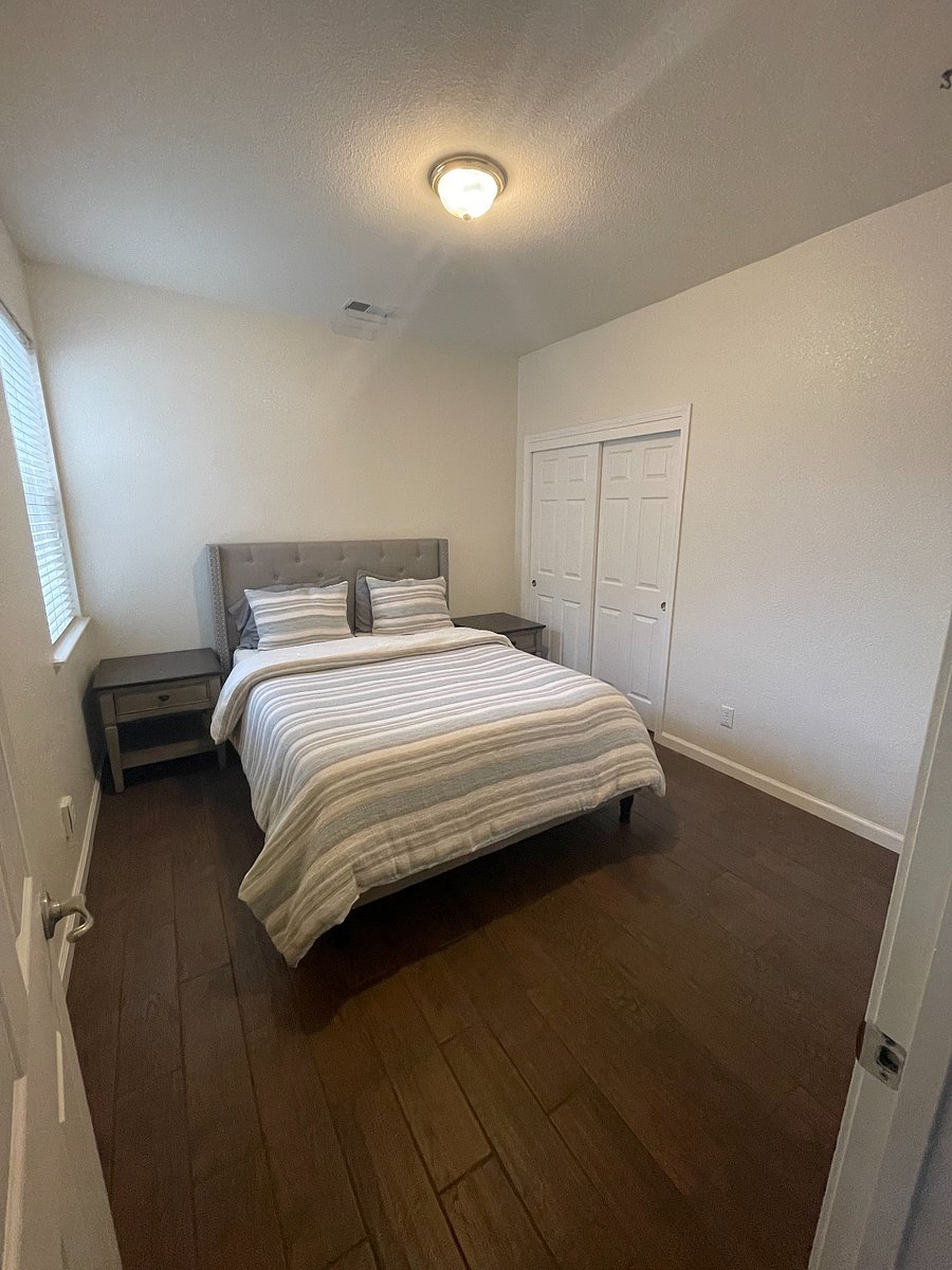 Furnished Finder property 735860_1 photo 12