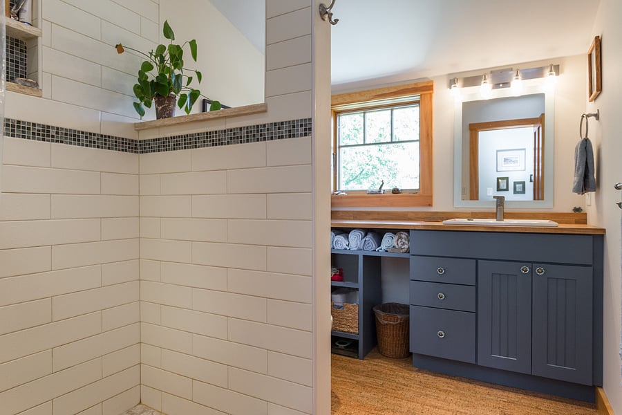 Upstairs bathroom with shower.