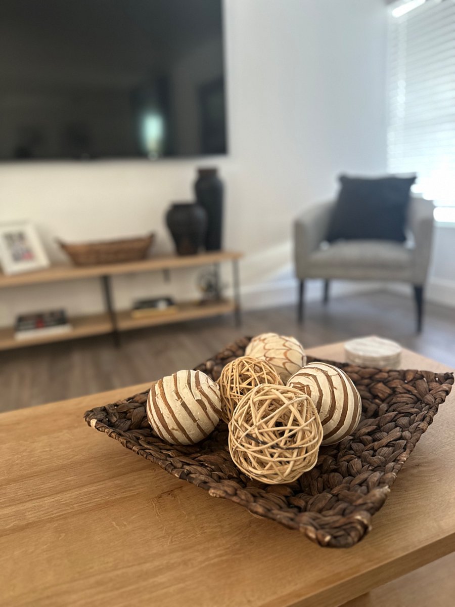 Furnished Finder property 735883_1 photo 3