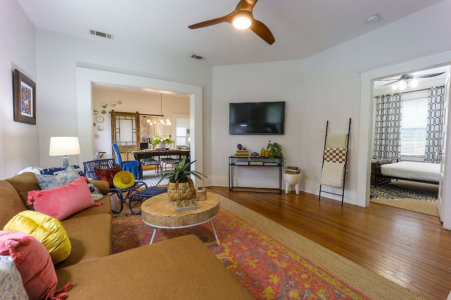 Living room with 50" flat screen smart TV