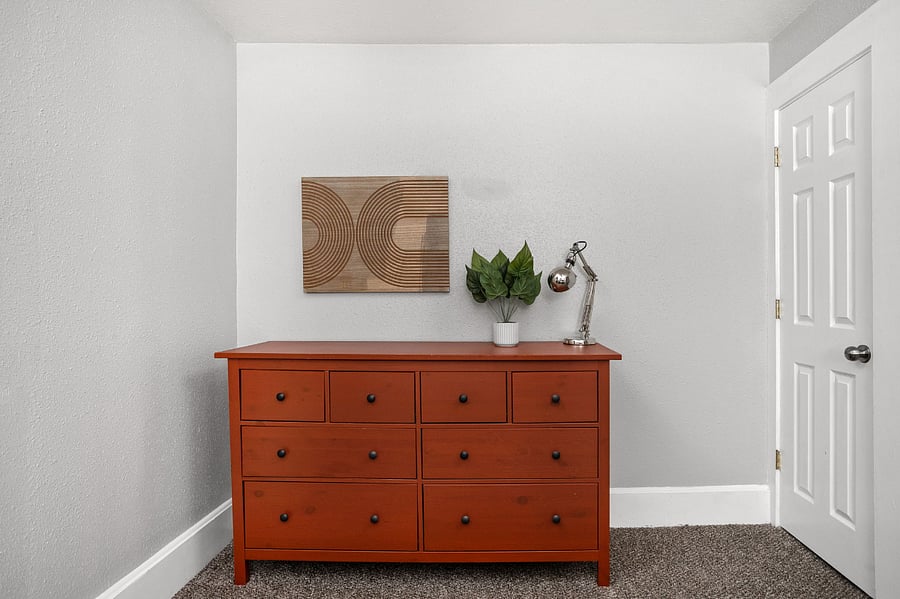 Furnished Finder property 735917_2 photo 8