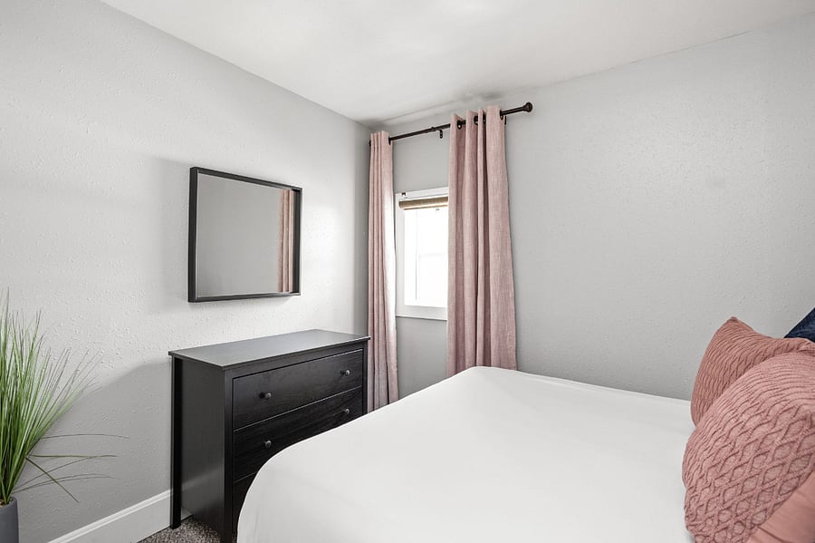 Furnished Finder property 735917_5 photo 12