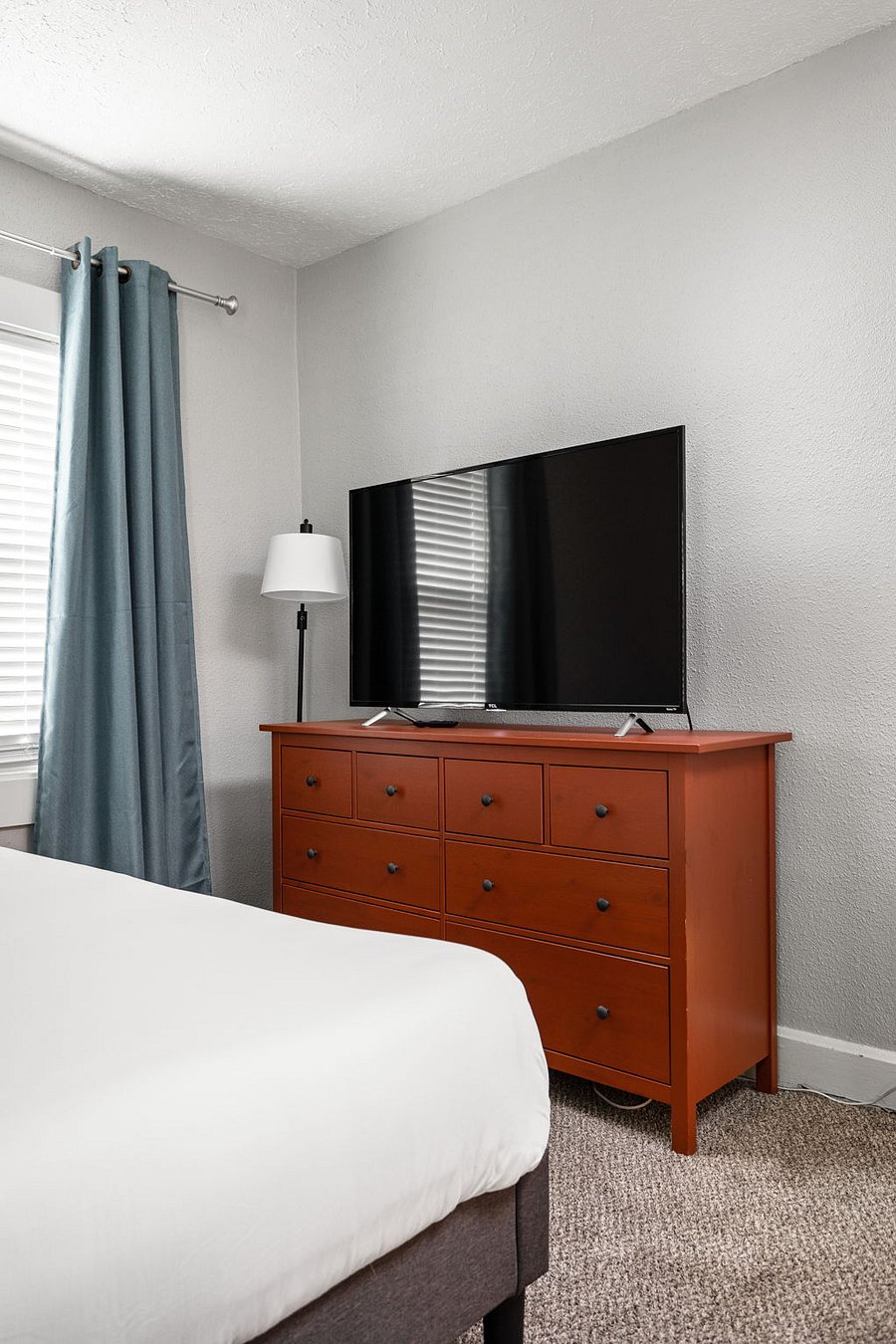 Furnished Finder property 735917_9 photo 4