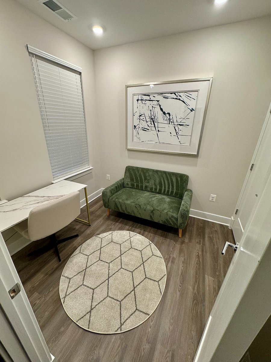 Furnished Finder property 735969_1 photo 13