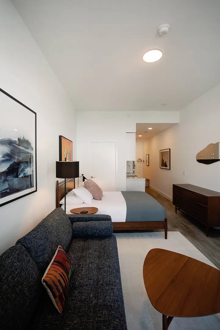 Furnished Finder property 735973_1 photo 7