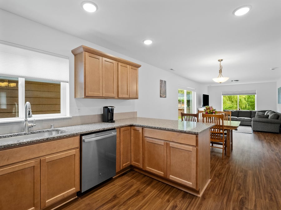 Furnished Finder property 735993_1 photo 10