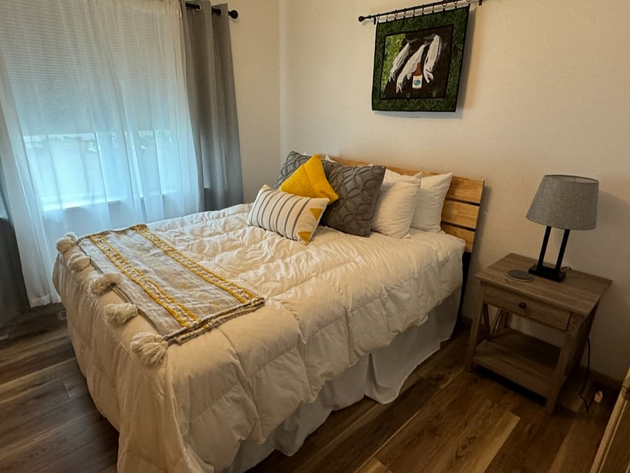 Furnished Finder property 736014_1 photo 6