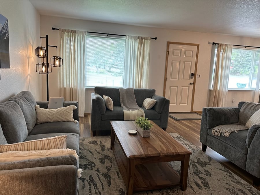 Furnished Finder property 736014_1 photo 12
