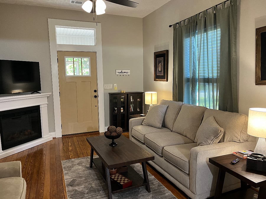 Furnished Finder property 736021_1 photo 3