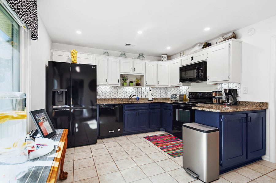 Furnished Finder property 736091_1 photo 6