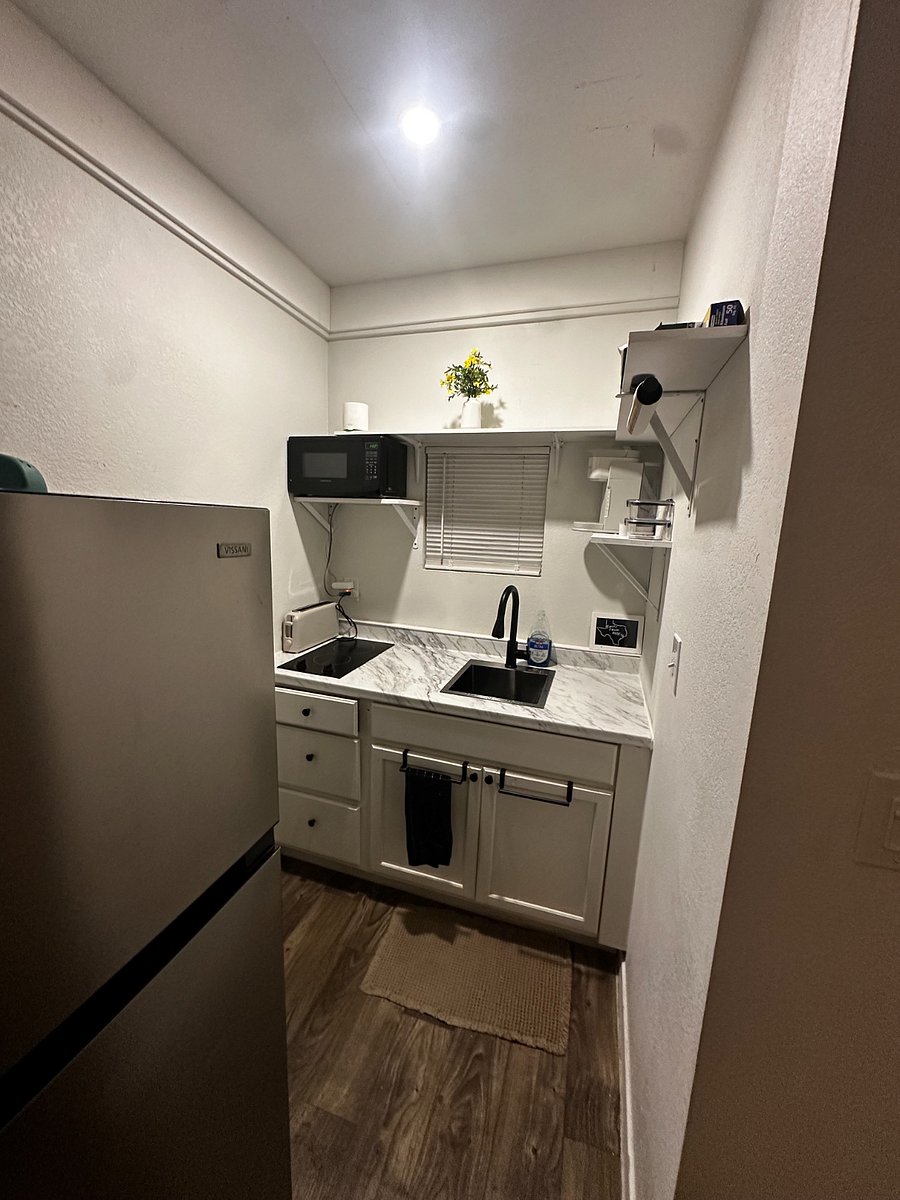 Furnished Finder property 736097_1 photo 22
