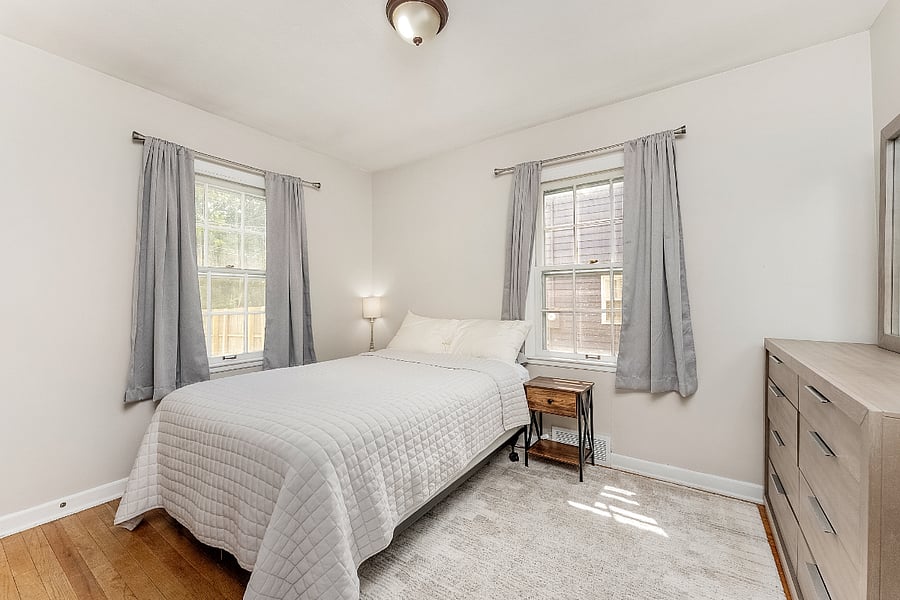 Furnished Finder property 736101_1 photo 7