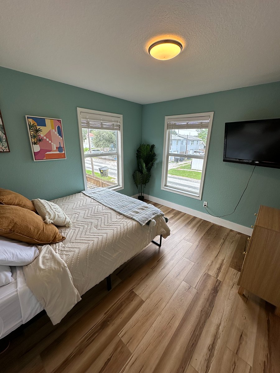Furnished Finder property 736119_1 photo 15