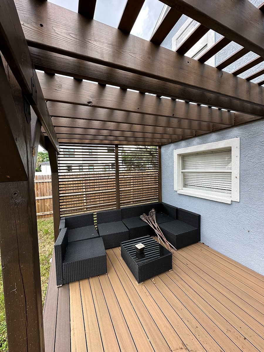 Back yard Deck