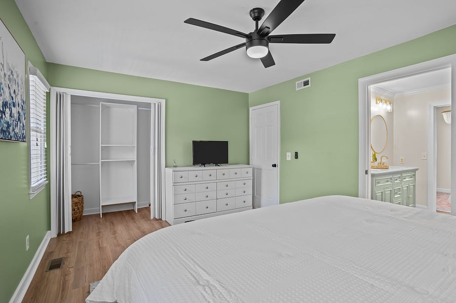 Furnished Finder property 736121_1 photo 15