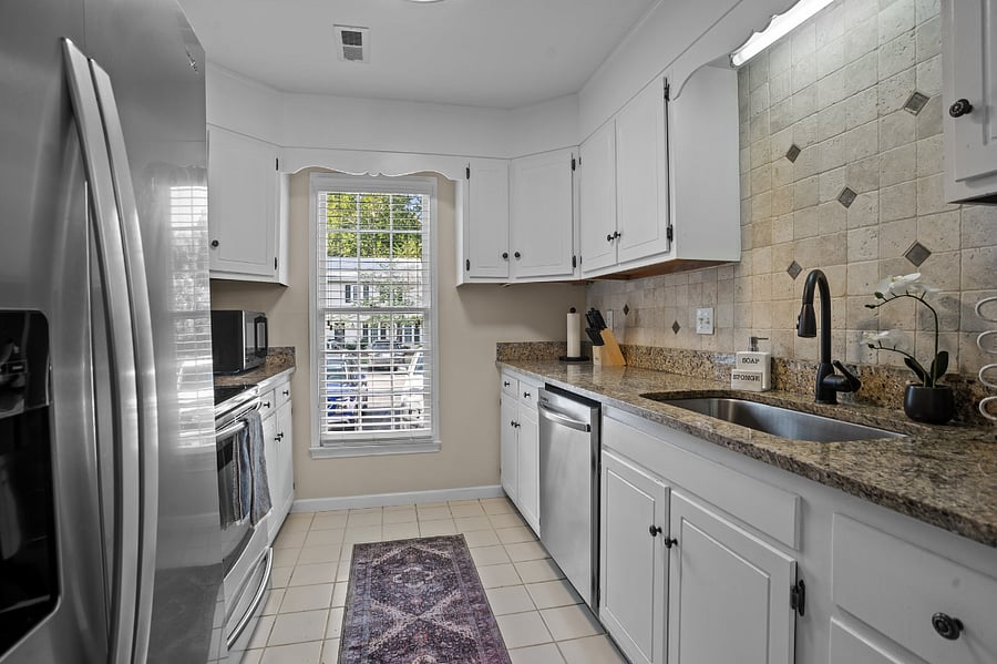 Furnished Finder property 736121_1 photo 11