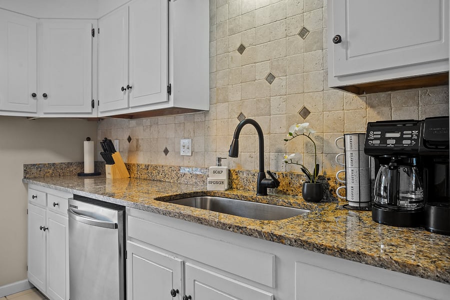 Furnished Finder property 736121_1 photo 13