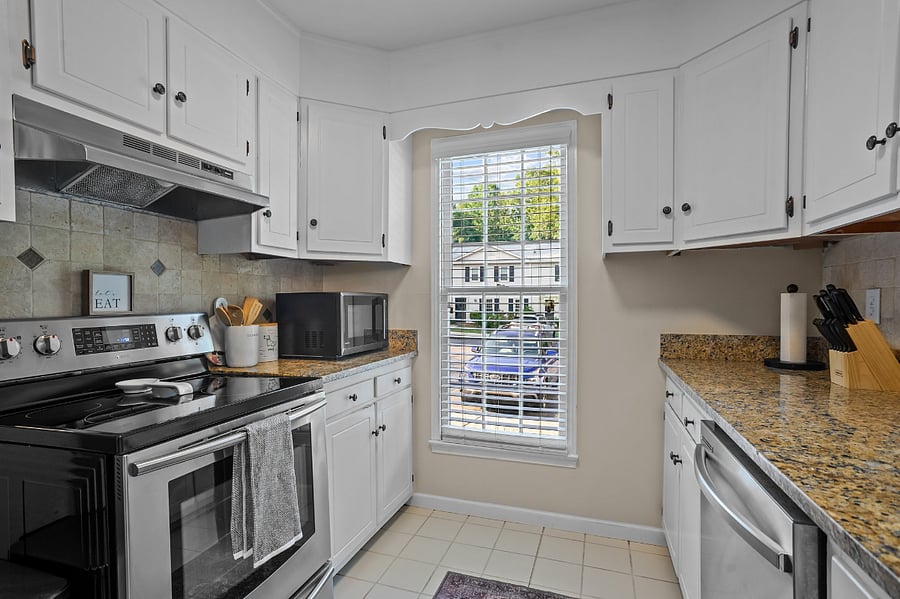 Furnished Finder property 736121_1 photo 12