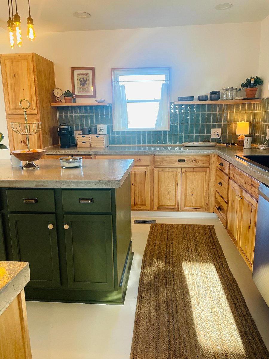 Furnished Finder property 736122_1 photo 8