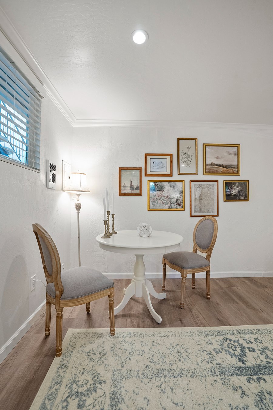 Furnished Finder property 736149_1 photo 2