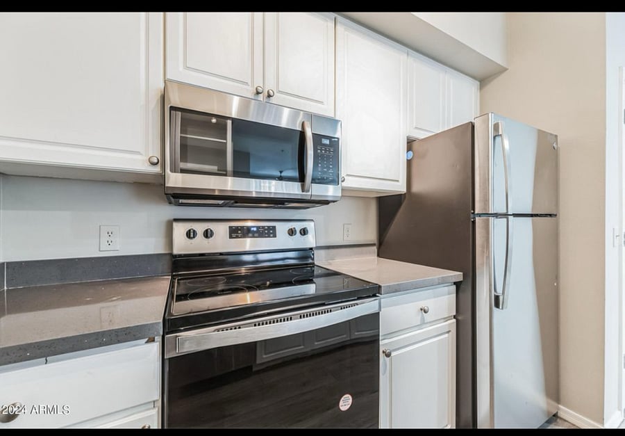 Furnished Finder property 736157_1 photo 2