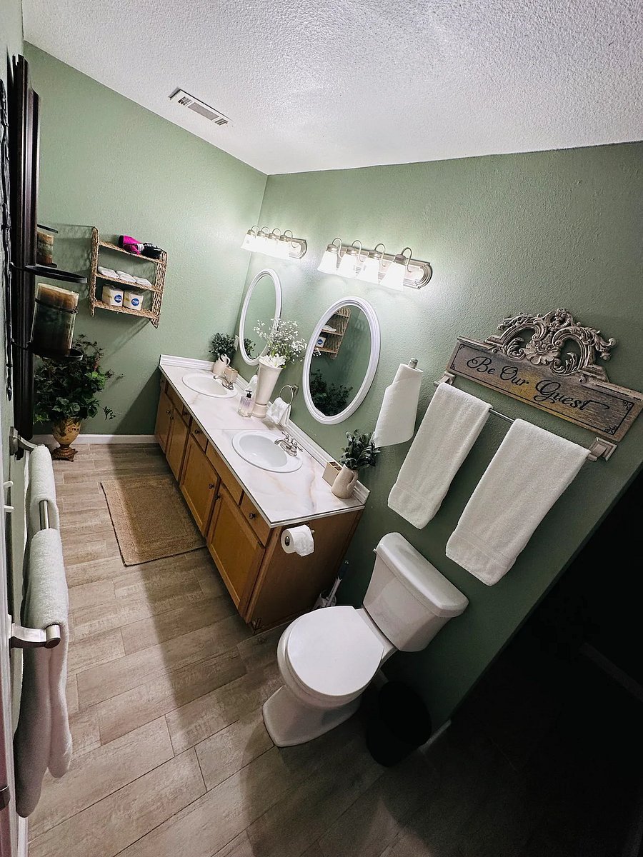 Furnished Finder property 736196_1 photo 26