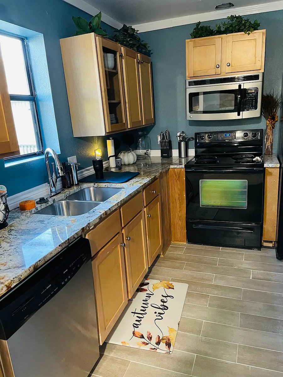 Furnished Finder property 736196_1 photo 17